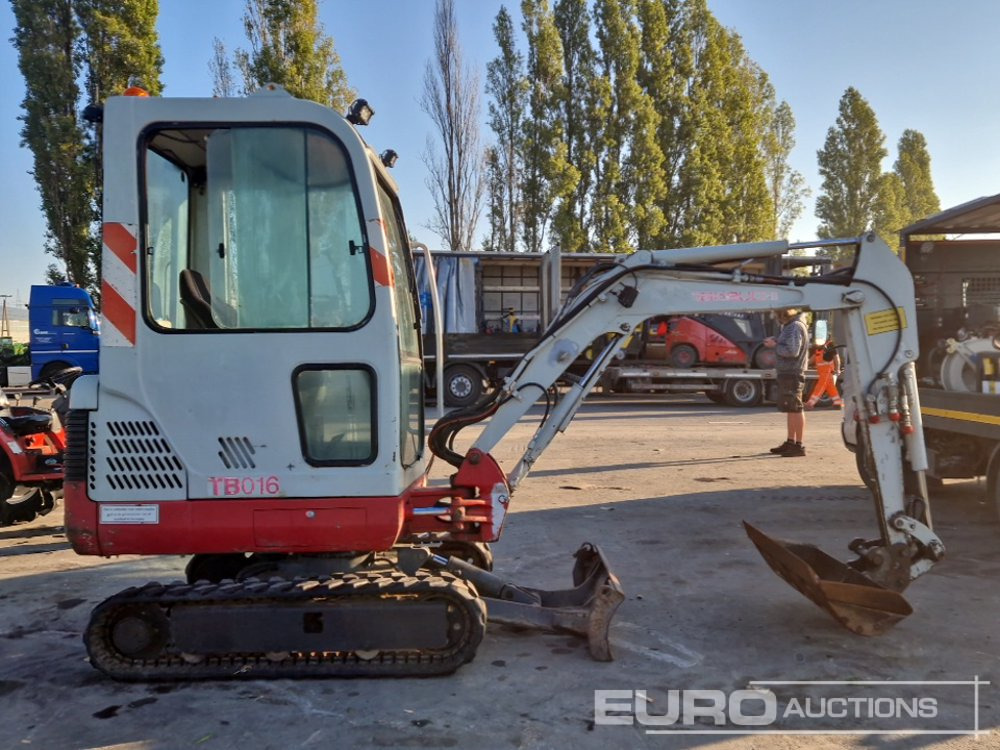Miniexcavadora Takeuchi TB016: foto 7