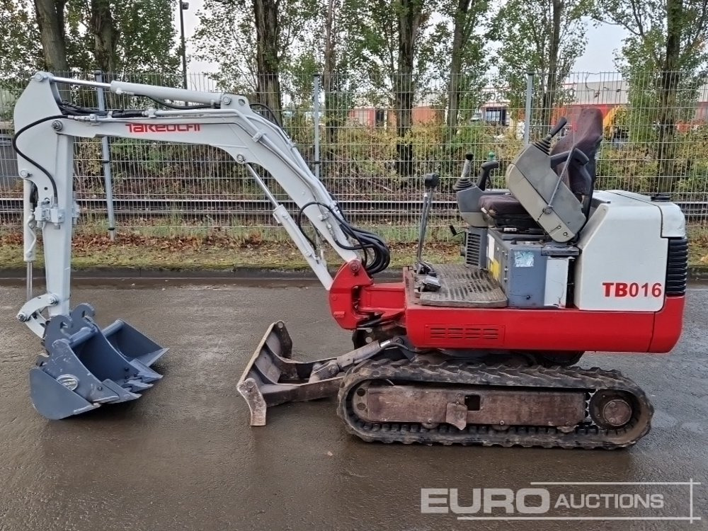 Takeuchi TB016 - Miniexcavadora: foto 2 Takeuchi TB016 - Miniexcavadora: foto 2