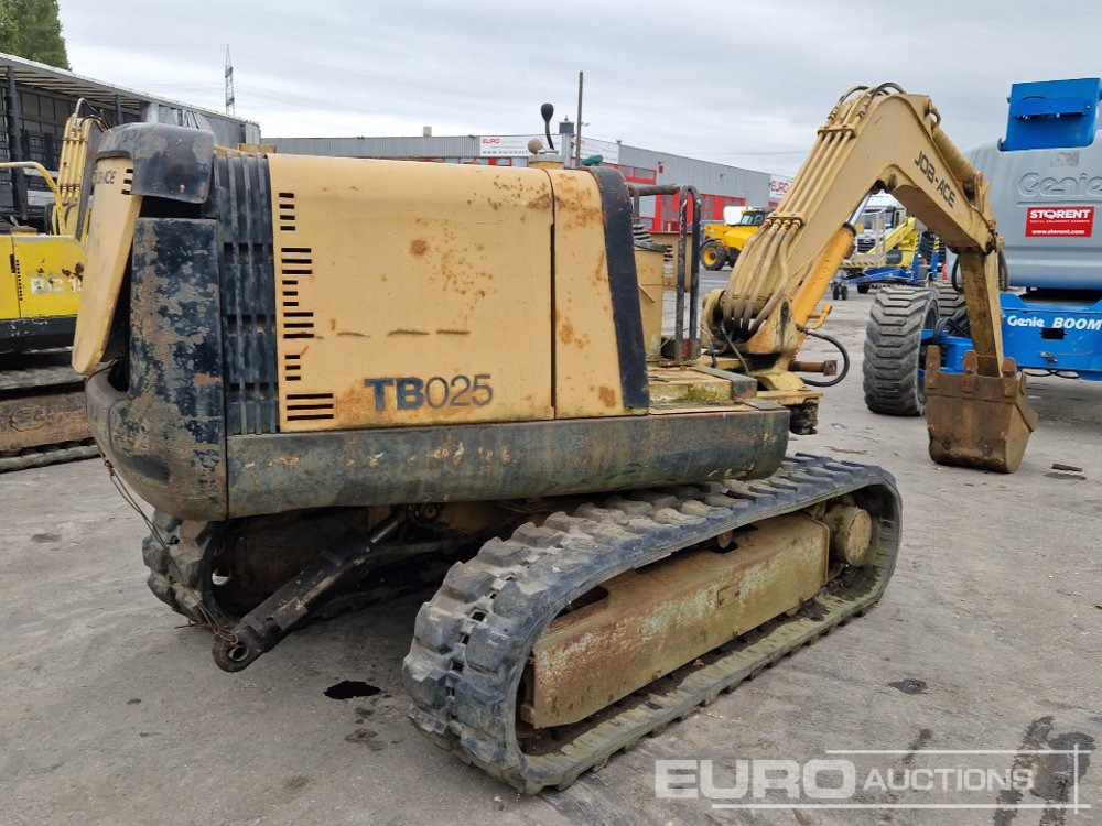 Takeuchi TB025 - Miniexcavadora: foto 4 Takeuchi TB025 - Miniexcavadora: foto 4