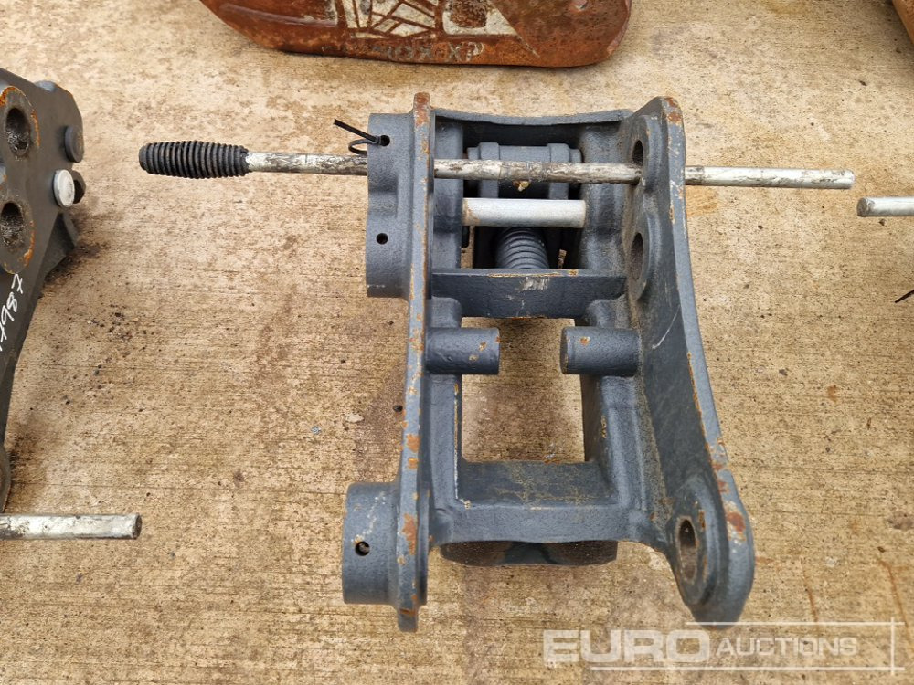 Unused 2025 Miller Manual QH 45mm Pin to suit 4-6 Ton Excavator - Acoplamiento rápido: foto 4 Unused 2025 Miller Manual QH 45mm Pin to suit 4-6 Ton Excavator - Acoplamiento rápido: foto 4