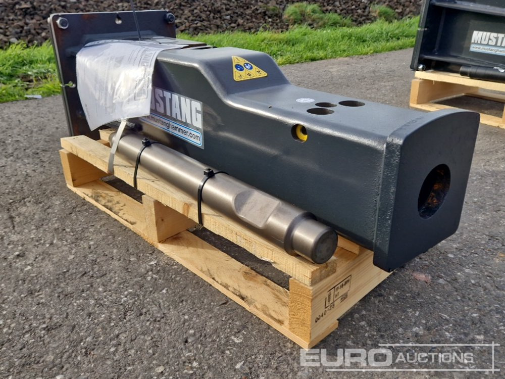 Unused 2025 Mustang HM250 - Martillo hidráulico: foto 2 Unused 2025 Mustang HM250 - Martillo hidráulico: foto 2