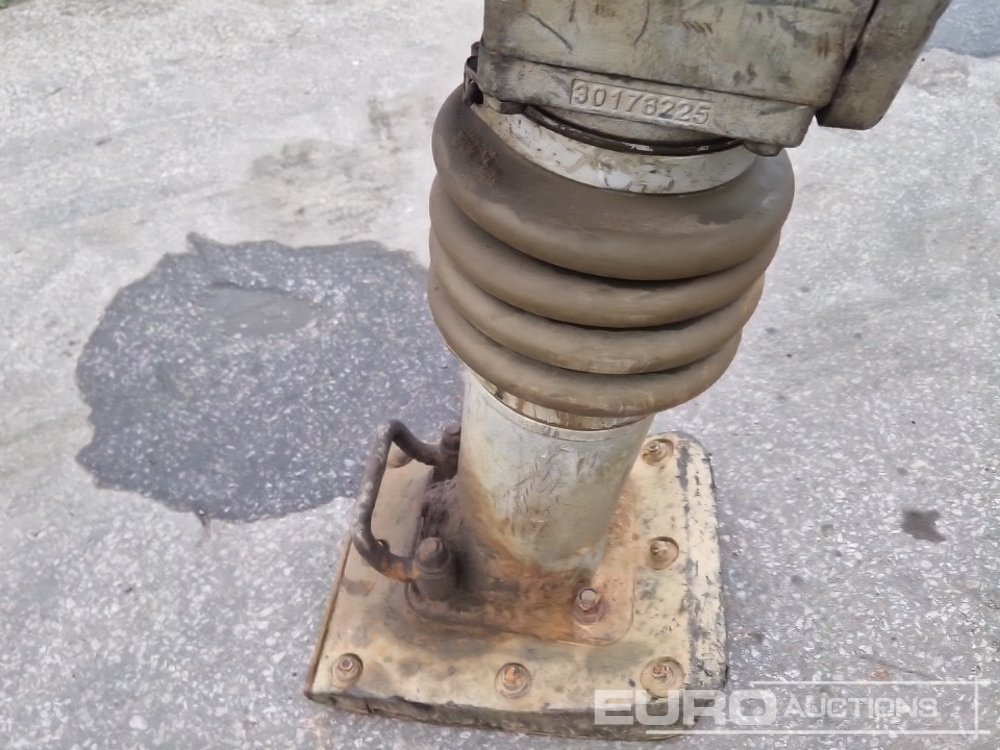 Weber SRV62 - Construcción de carreteras: foto 5 Weber SRV62 - Construcción de carreteras: foto 5