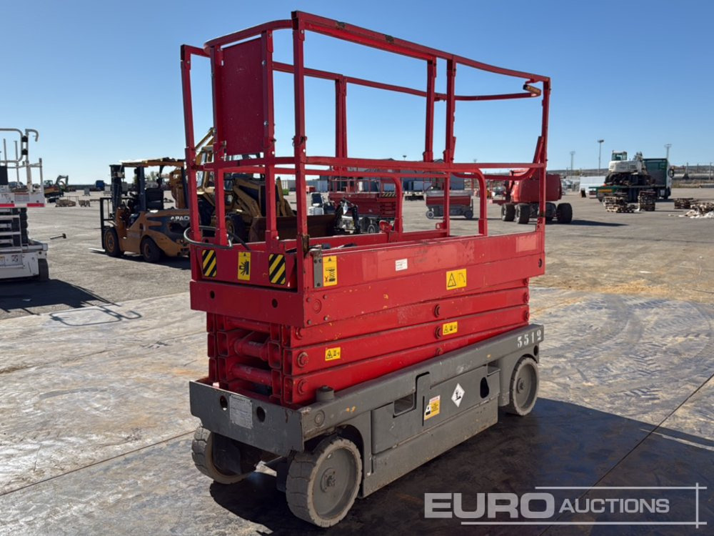 2007 Haulotte COMPACT10N - Plataforma de tijeras: foto 5 2007 Haulotte COMPACT10N - Plataforma de tijeras: foto 5