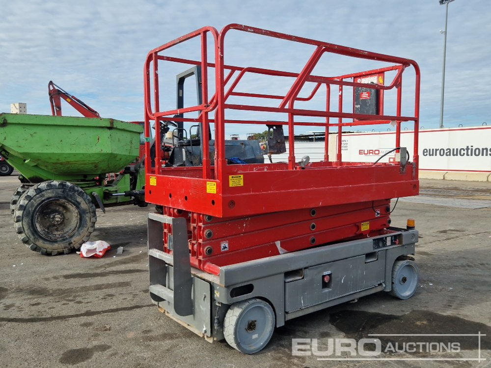 2011 Haulotte COMPAC10 - Plataforma elevadora: foto 5 2011 Haulotte COMPAC10 - Plataforma elevadora: foto 5