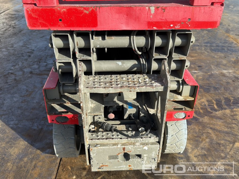 Plataforma de tijeras 2012 Genie GS-2032: foto 15 Plataforma de tijeras 2012 Genie GS-2032: foto 15