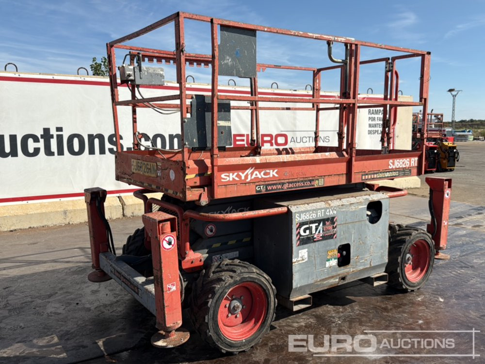 2015 SkyJack SJ6826RT - Plataforma elevadora: foto 5 2015 SkyJack SJ6826RT - Plataforma elevadora: foto 5