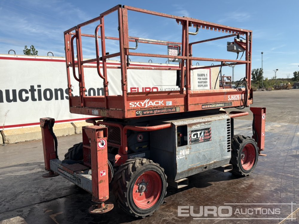 2015 SkyJack SJ6826RT - Plataforma elevadora: foto 1 2015 SkyJack SJ6826RT - Plataforma elevadora: foto 1