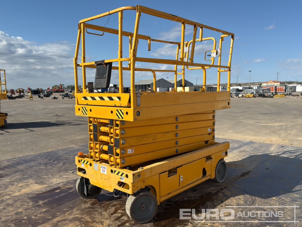 2016 Haulotte Compact 14 - Plataforma elevadora: foto 5 2016 Haulotte Compact 14 - Plataforma elevadora: foto 5
