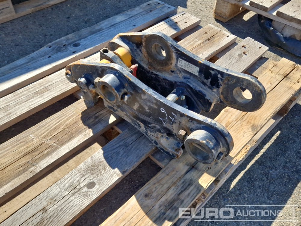2017 JCB Quick Hitch 980/A02t 68 to Suit 48Z/61R/66Z/67C - Acoplamiento rápido: foto 1 2017 JCB Quick Hitch 980/A02t 68 to Suit 48Z/61R/66Z/67C - Acoplamiento rápido: foto 1