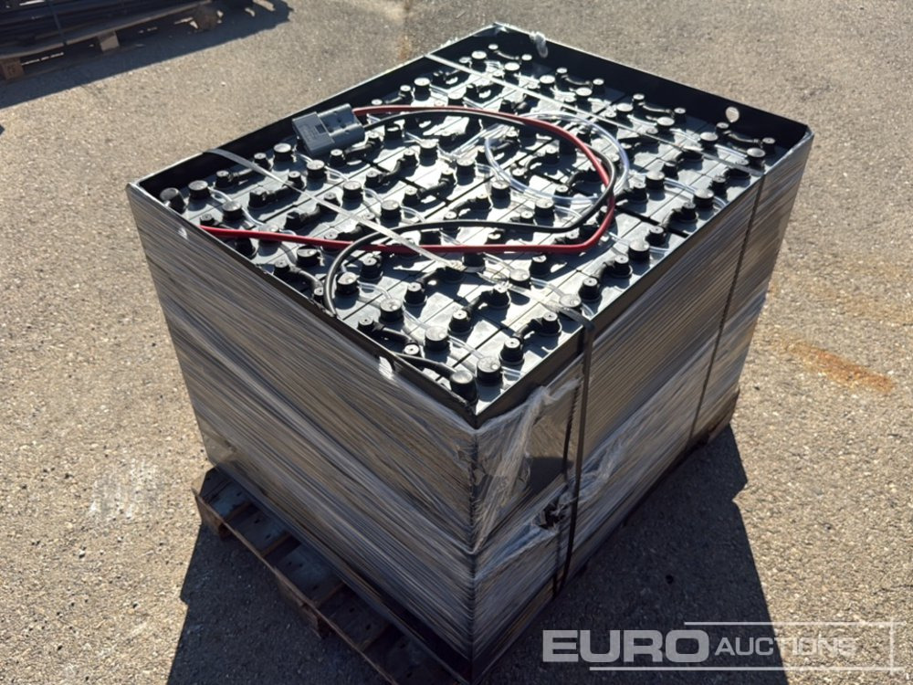 2023 80Volts 775 Ah Battery / Batería de Tracción,  80volts 775AH - Equipo de construcción: foto 4 2023 80Volts 775 Ah Battery / Batería de Tracción,  80volts 775AH - Equipo de construcción: foto 4