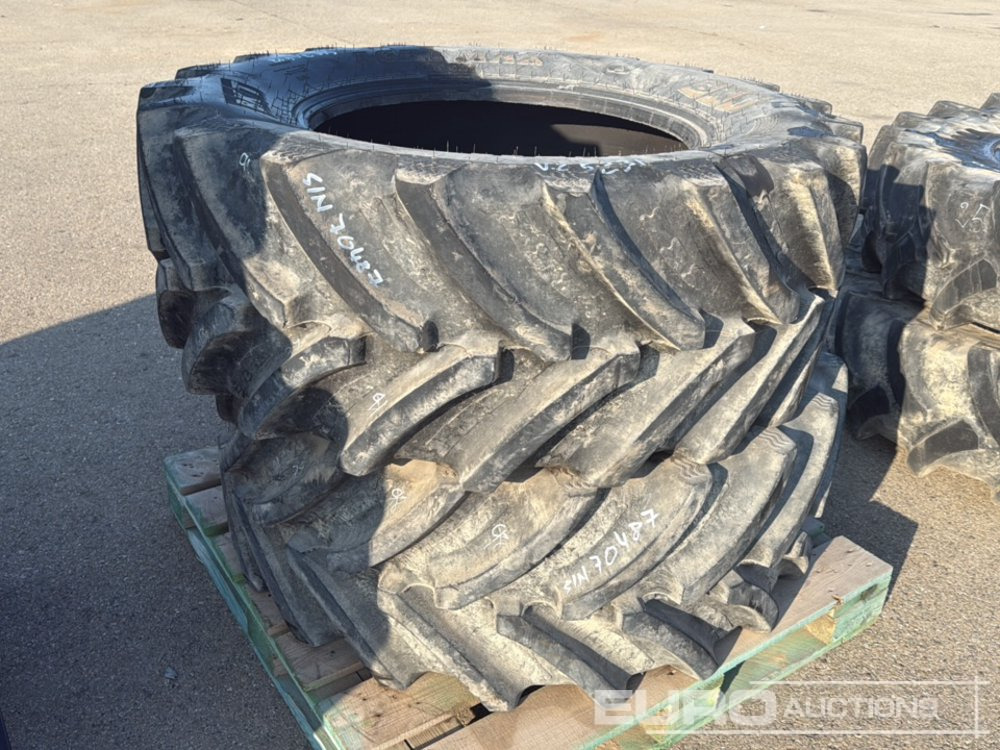 Agrimax Pallet of 480/65R28 Tyres (2 of) - Neumático: foto 1 Agrimax Pallet of 480/65R28 Tyres (2 of) - Neumático: foto 1
