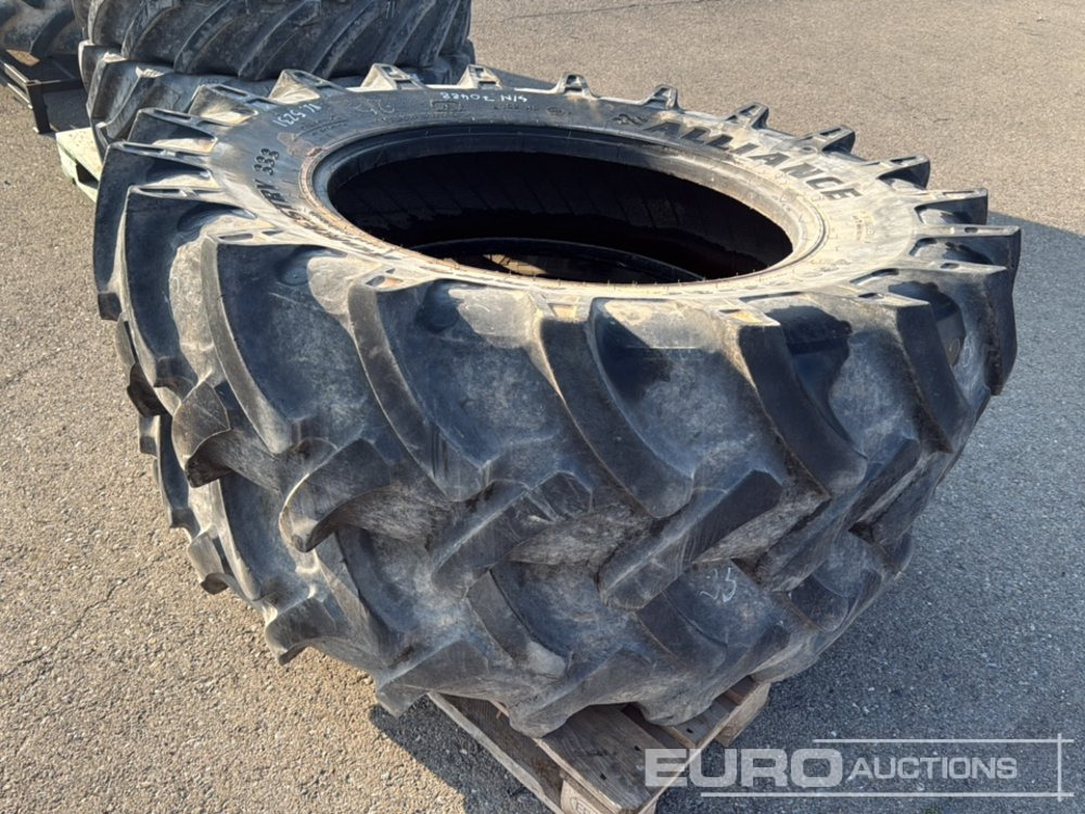 Alliance Pallet of 480/85-34 Tyres (2 of) - Neumático: foto 1 Alliance Pallet of 480/85-34 Tyres (2 of) - Neumático: foto 1