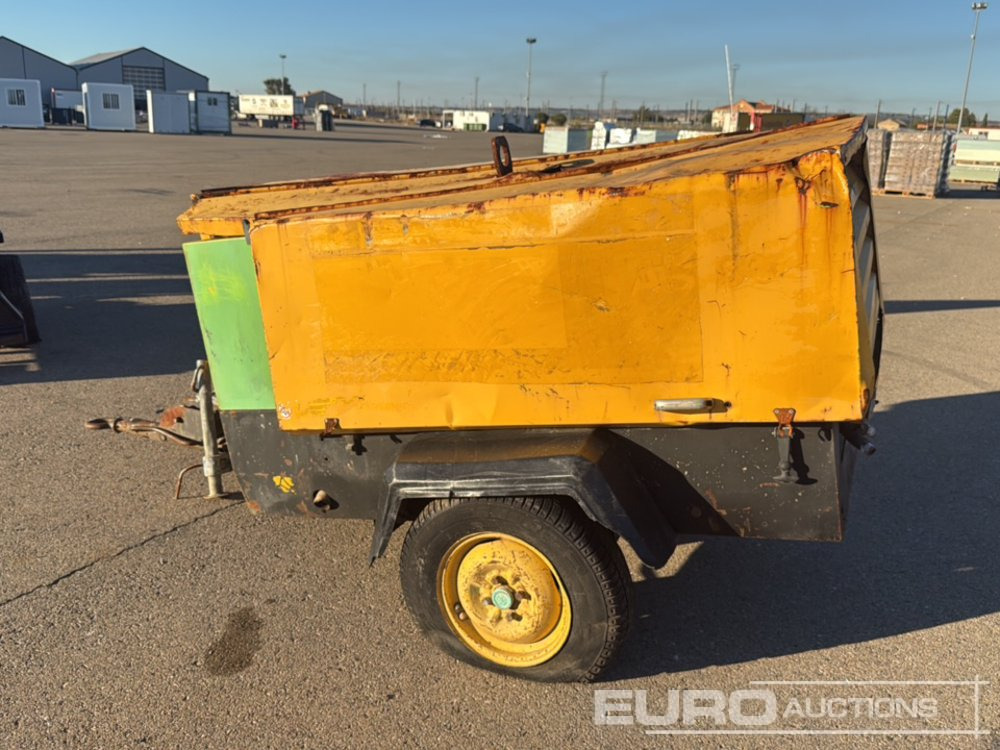 Atlas Copco XAS66DD FB AC LEG 130CFM - Compresor de aire: foto 2 Atlas Copco XAS66DD FB AC LEG 130CFM - Compresor de aire: foto 2