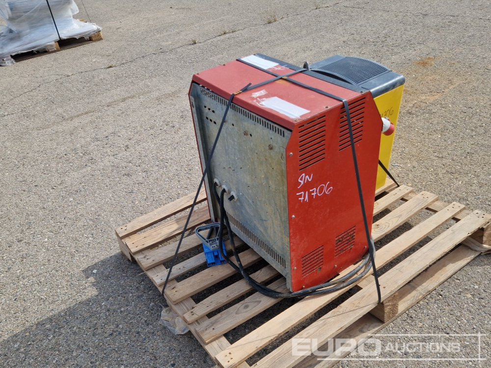 Battery Chargers (2 of) - Equipo de construcción: foto 5 Battery Chargers (2 of) - Equipo de construcción: foto 5