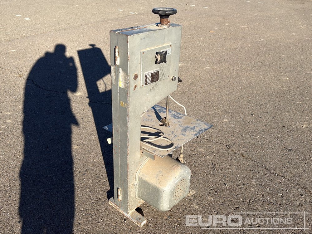 Belt Saw / Sierra de Cinta - Equipo de construcción: foto 3 Belt Saw / Sierra de Cinta - Equipo de construcción: foto 3