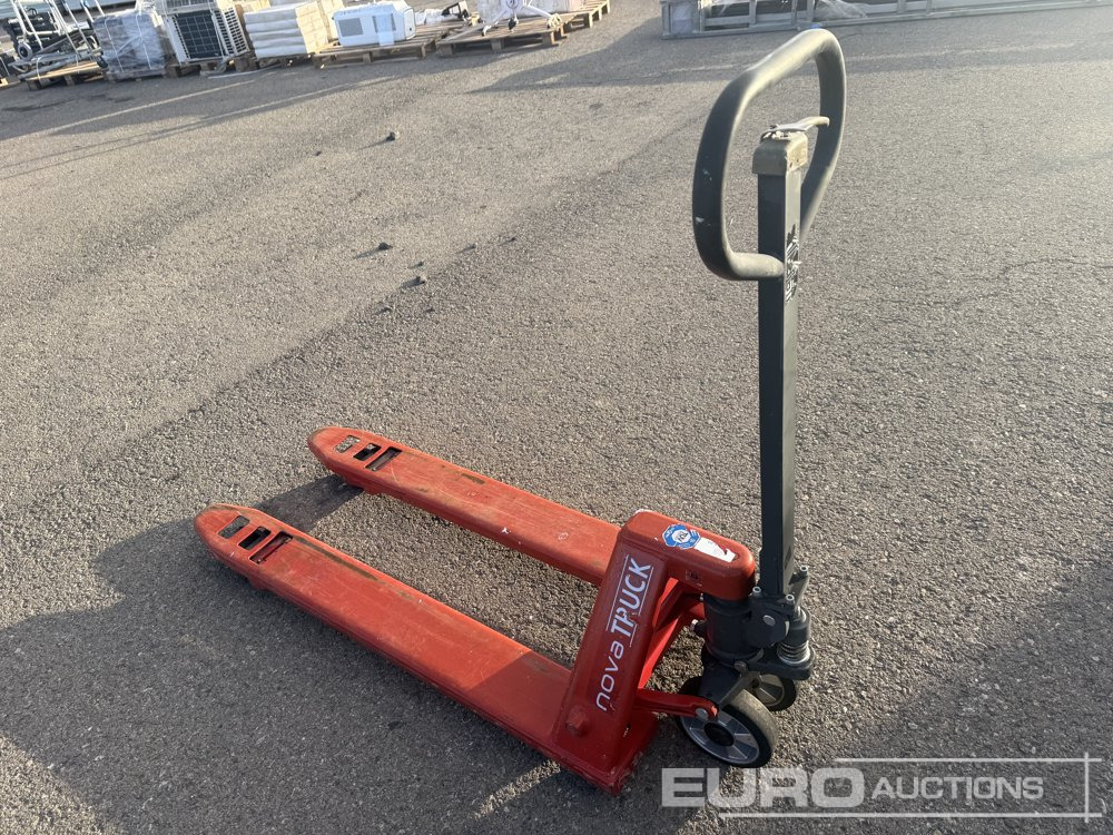 Novatruck Manual Pallet Truck - Equipo de manutención: foto 1 Novatruck Manual Pallet Truck - Equipo de manutención: foto 1