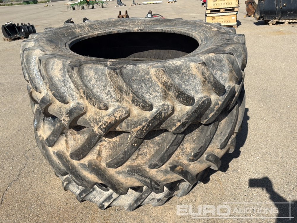 Firestone Pallet of Tyres 520/85-38, 520/70-38, 420/85-38 - Neumático: foto 1 Firestone Pallet of Tyres 520/85-38, 520/70-38, 420/85-38 - Neumático: foto 1