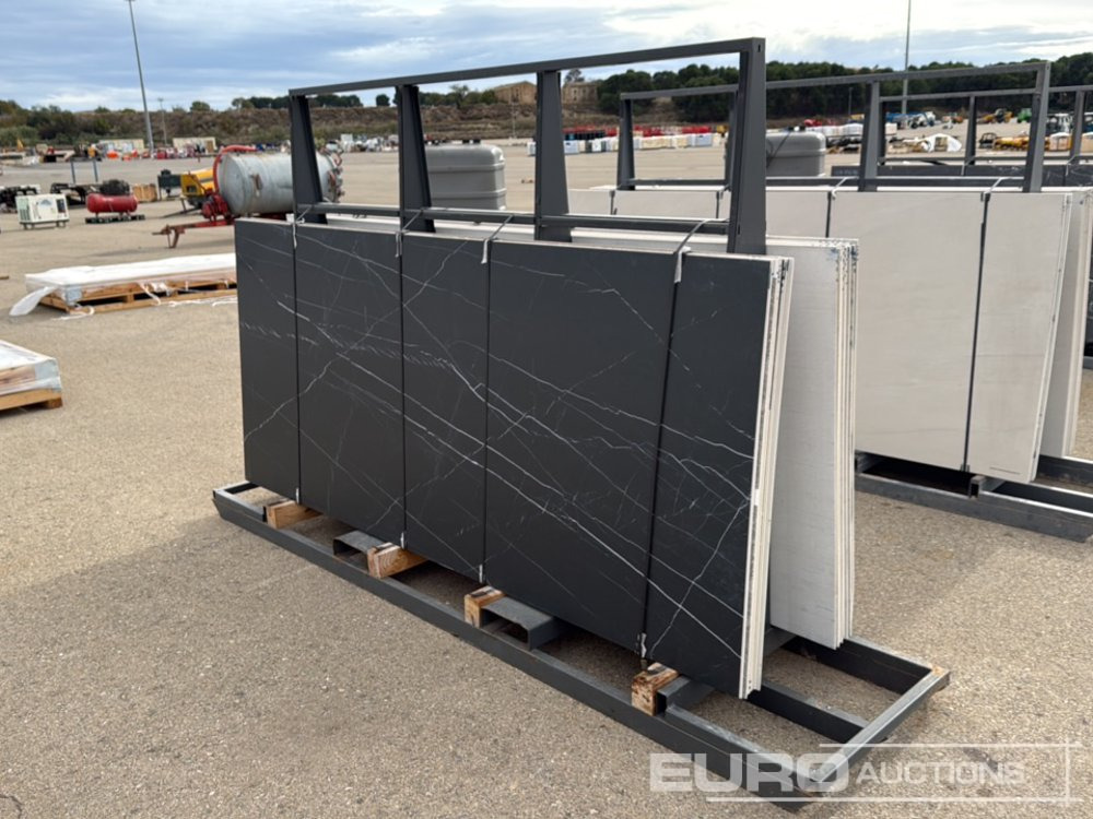 Frame Stand with Tiles Pieces 2.80x1.20 (44 of) - Equipo de construcción: foto 2 Frame Stand with Tiles Pieces 2.80x1.20 (44 of) - Equipo de construcción: foto 2