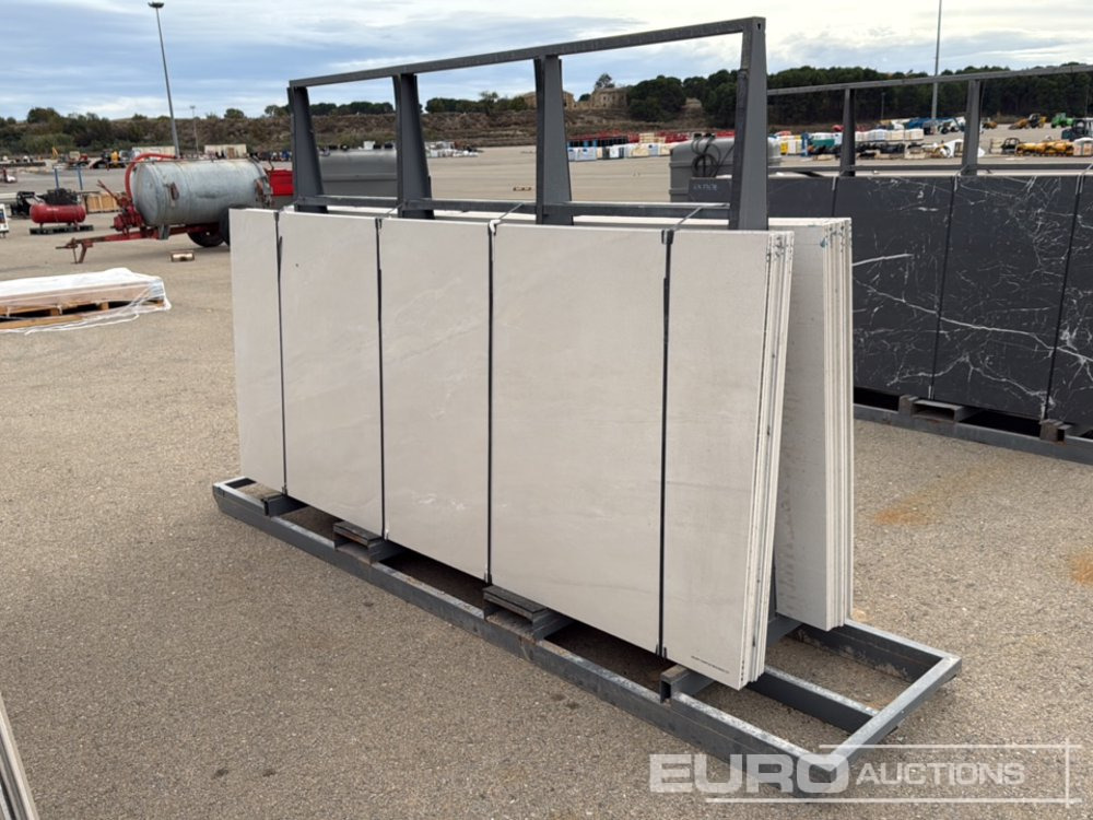 Frame Stand with Tiles Pieces 2.80x1.20 (44 of) - Equipo de construcción: foto 4 Frame Stand with Tiles Pieces 2.80x1.20 (44 of) - Equipo de construcción: foto 4