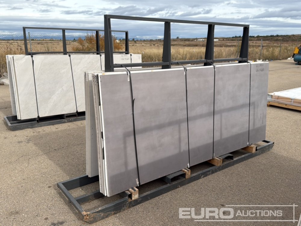 Frame Stand with Tiles Pieces 2.80x1.20 (44 of) - Equipo de construcción: foto 3 Frame Stand with Tiles Pieces 2.80x1.20 (44 of) - Equipo de construcción: foto 3