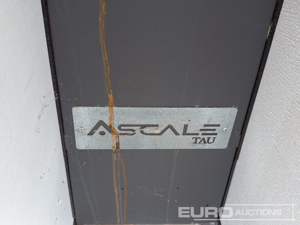 Frame Stand with Tiles Pieces 2.80x1.20 (44 of) - Equipo de construcción: foto 5 Frame Stand with Tiles Pieces 2.80x1.20 (44 of) - Equipo de construcción: foto 5