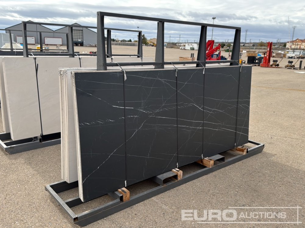 Frame Stand with Tiles Pieces 2.80x1.20 (44 of) - Equipo de construcción: foto 1 Frame Stand with Tiles Pieces 2.80x1.20 (44 of) - Equipo de construcción: foto 1