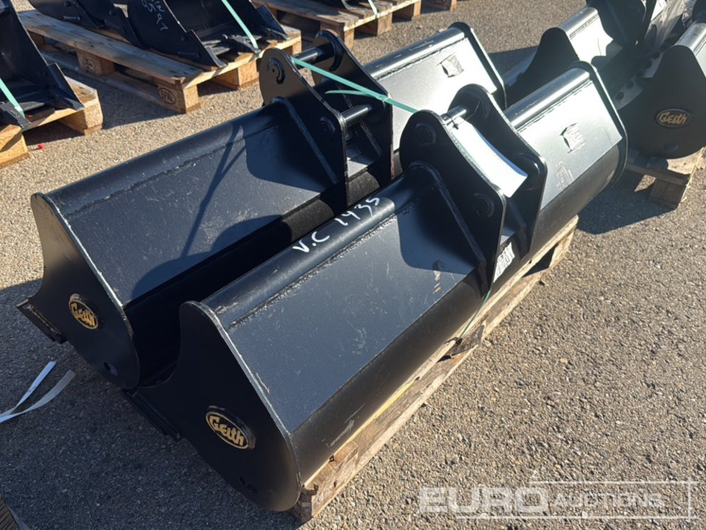 Geith Bucket G04R-1400-4588 to Suit MCR922 (S/Ns 1163051, 1163052) (2 of) - Cazo: foto 3 Geith Bucket G04R-1400-4588 to Suit MCR922 (S/Ns 1163051, 1163052) (2 of) - Cazo: foto 3