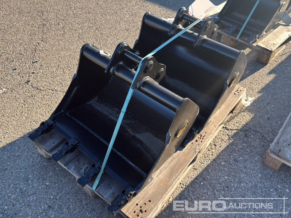 Geith Bucket H03-0700-11702 to Suit MCR1009 (S/Ns 1171864,1171865) (2 of) - Cazo: foto 2 Geith Bucket H03-0700-11702 to Suit MCR1009 (S/Ns 1171864,1171865) (2 of) - Cazo: foto 2