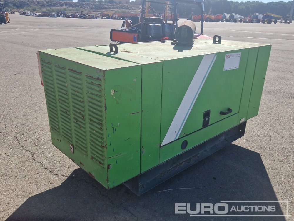 Genelec T10 - Generador industriale: foto 4 Genelec T10 - Generador industriale: foto 4