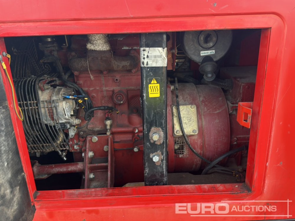 Himoinsa HIW-030 - Generador industriale: foto 5 Himoinsa HIW-030 - Generador industriale: foto 5