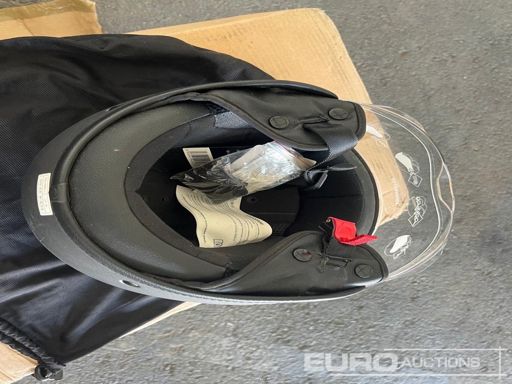 Homologate Motorbike Helmets (2 of) - Equipo de construcción: foto 4 Homologate Motorbike Helmets (2 of) - Equipo de construcción: foto 4