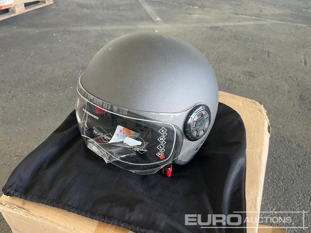 Homologate Motorbike Helmets (2 of) - Equipo de construcción: foto 2 Homologate Motorbike Helmets (2 of) - Equipo de construcción: foto 2