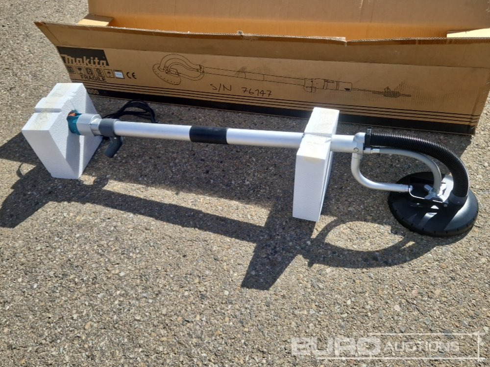 Makita SL 700 - Equipo de taller: foto 5 Makita SL 700 - Equipo de taller: foto 5