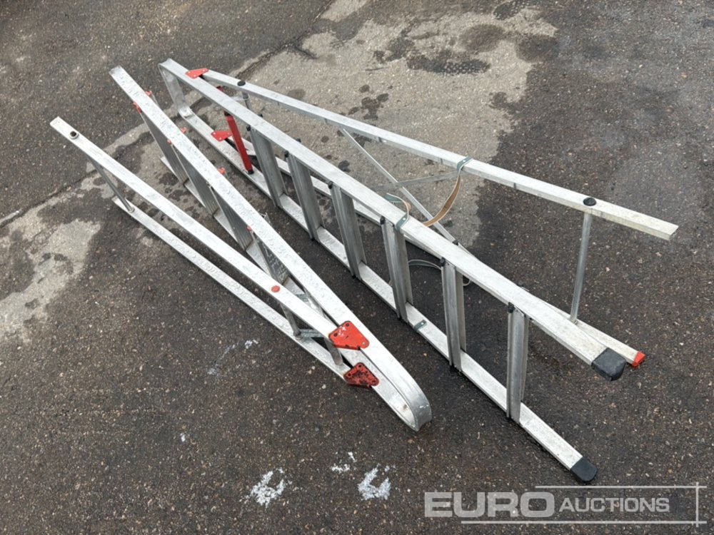 Manual Ladder (2 of) - Equipo de construcción: foto 3 Manual Ladder (2 of) - Equipo de construcción: foto 3