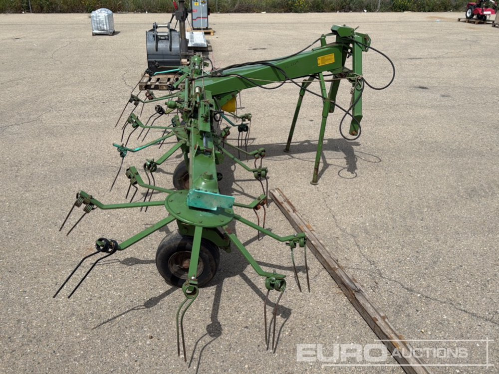 Stoll Speed 580 Hydro Rotating Hay Rake Attachment to suit Tractor - Maquinaria agrícola: foto 4 Stoll Speed 580 Hydro Rotating Hay Rake Attachment to suit Tractor - Maquinaria agrícola: foto 4