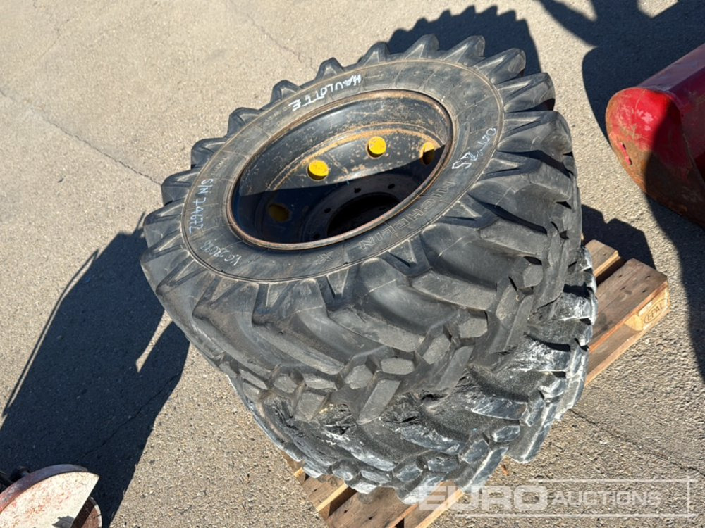 Michelin 15R 22.5XF Tyres & Rim to suit Haulotte HA20/25 (2 of) - Neumático: foto 3 Michelin 15R 22.5XF Tyres & Rim to suit Haulotte HA20/25 (2 of) - Neumático: foto 3