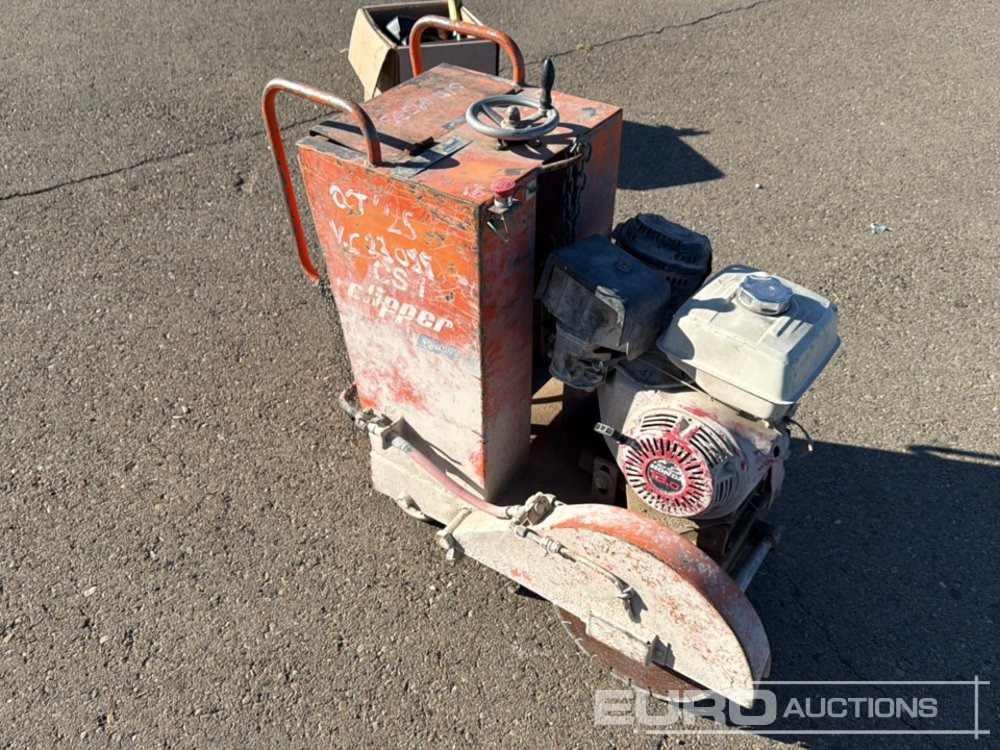 Norton Walk Behind Joint-Cutting Floor Saw Machine / Sierra de Suelo - Equipo de construcción: foto 4 Norton Walk Behind Joint-Cutting Floor Saw Machine / Sierra de Suelo - Equipo de construcción: foto 4