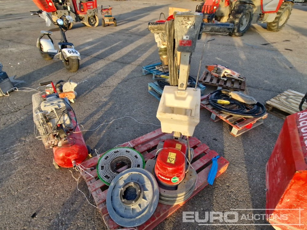 Numatic NR1500S - Equipo de construcción: foto 4 Numatic NR1500S - Equipo de construcción: foto 4