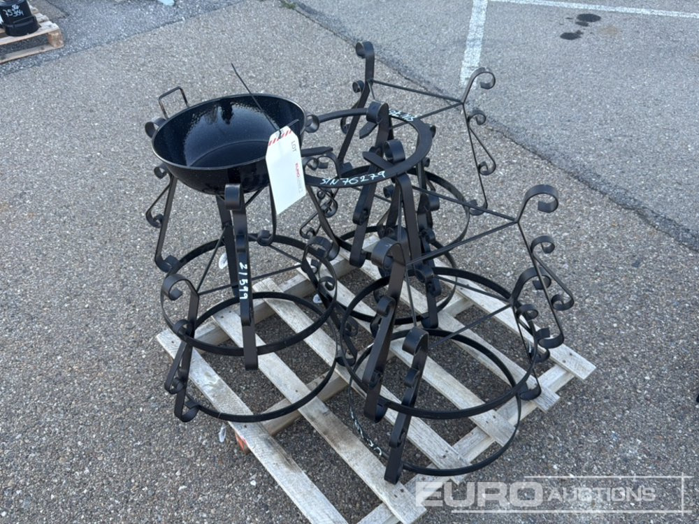 Outdoor Wood-Burning Fire Pits (4 of) / Brasero Exterior - Equipo de construcción: foto 1 Outdoor Wood-Burning Fire Pits (4 of) / Brasero Exterior - Equipo de construcción: foto 1