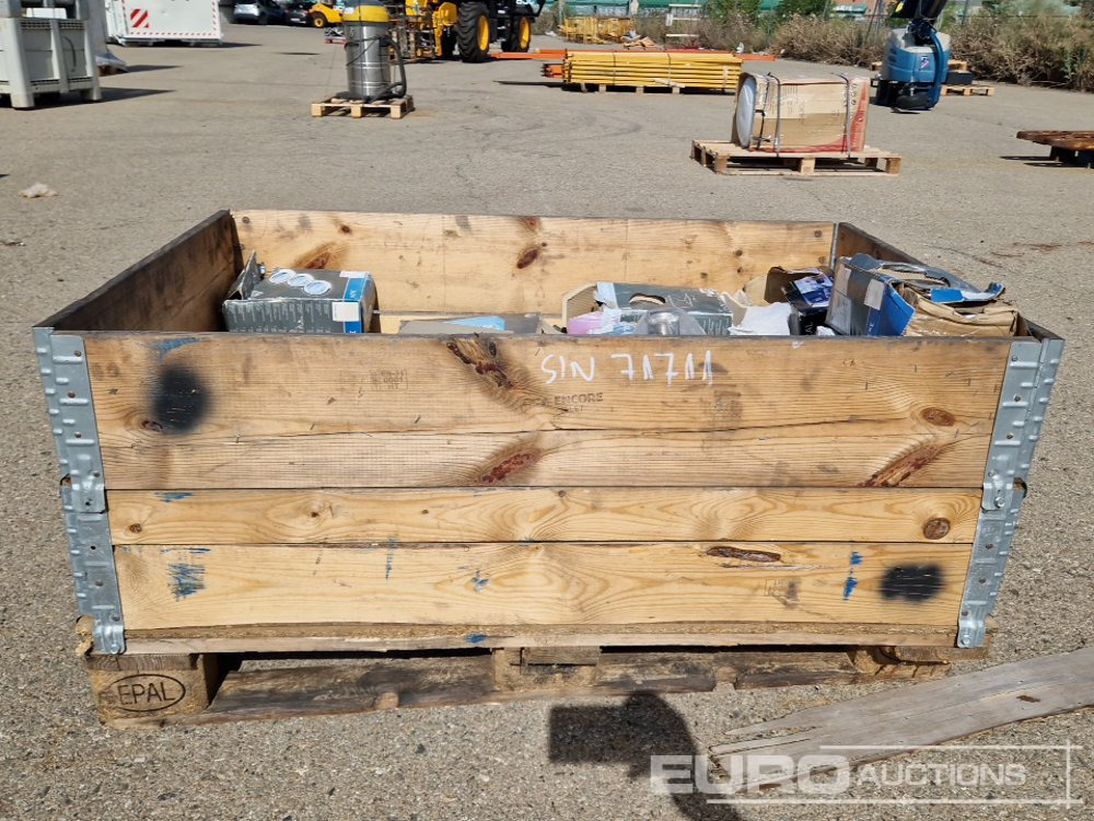 Pallet of Halogen Light Bulbs - Equipo de construcción: foto 2 Pallet of Halogen Light Bulbs - Equipo de construcción: foto 2
