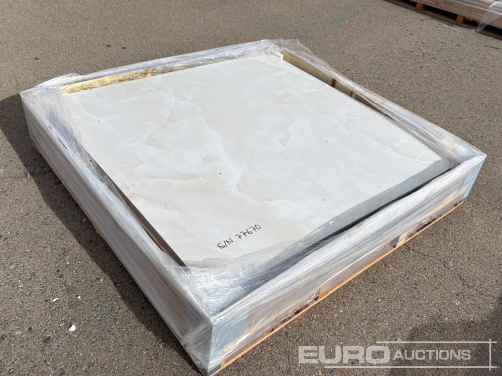 Pallet of Tiles 1,60 x 1,60m (20 Pieces 51.2m2) - Equipo de construcción: foto 1 Pallet of Tiles 1,60 x 1,60m (20 Pieces 51.2m2) - Equipo de construcción: foto 1