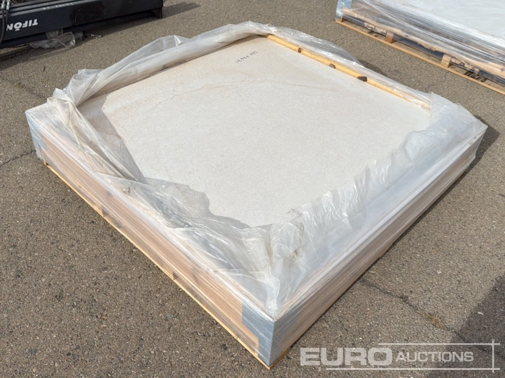 Pallet of Tiles 1,60 x 1,60m (20 Pieces 51.2m2) - Equipo de construcción: foto 3 Pallet of Tiles 1,60 x 1,60m (20 Pieces 51.2m2) - Equipo de construcción: foto 3