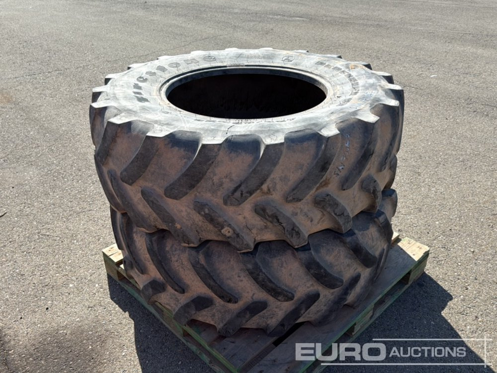 Pallet of Tyres 420/85R28 (2 of) - Neumático: foto 1 Pallet of Tyres 420/85R28 (2 of) - Neumático: foto 1
