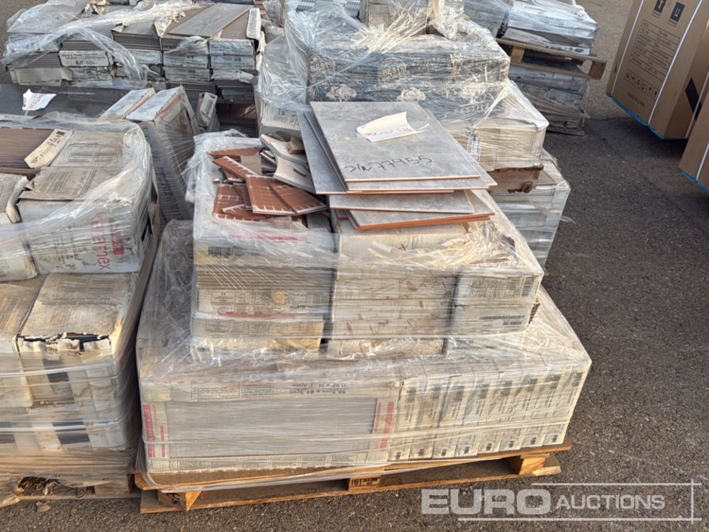 Pallet of Various Tiles (13 of) - Equipo de construcción: foto 4 Pallet of Various Tiles (13 of) - Equipo de construcción: foto 4