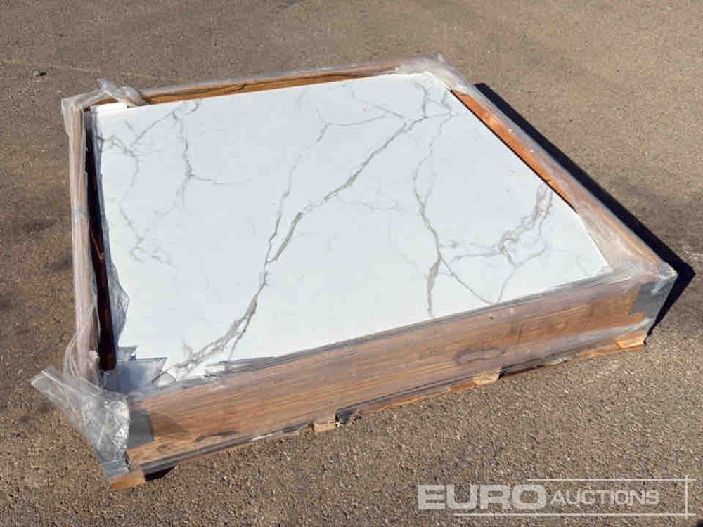 Pallet of tiles 1,60 x 1,60 / Pallet Baldosas - Equipo de construcción: foto 1 Pallet of tiles 1,60 x 1,60 / Pallet Baldosas - Equipo de construcción: foto 1