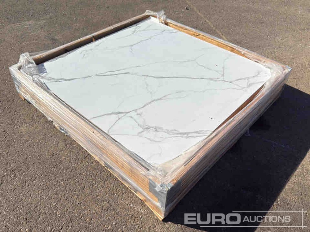 Pallet of tiles 1,60 x 1,60 / Pallet Baldosas - Equipo de construcción: foto 2 Pallet of tiles 1,60 x 1,60 / Pallet Baldosas - Equipo de construcción: foto 2