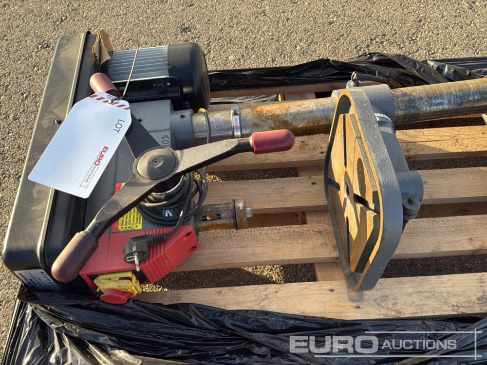 STAYER TR201B - Equipo de construcción: foto 5 STAYER TR201B - Equipo de construcción: foto 5