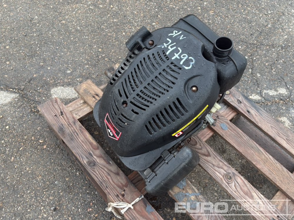 Smash Gasoline Engine - Equipo de construcción: foto 1 Smash Gasoline Engine - Equipo de construcción: foto 1