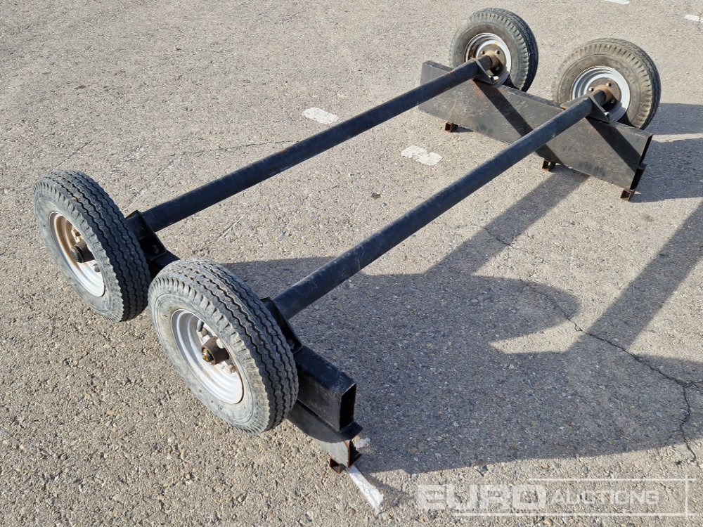 Trailer Double Axle - Equipo de construcción: foto 1 Trailer Double Axle - Equipo de construcción: foto 1