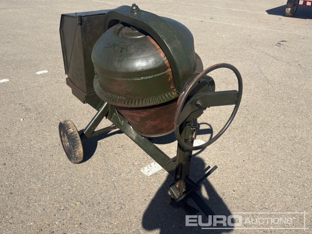 Umacon Concrete Mixer - Hormigonera: foto 1 Umacon Concrete Mixer - Hormigonera: foto 1